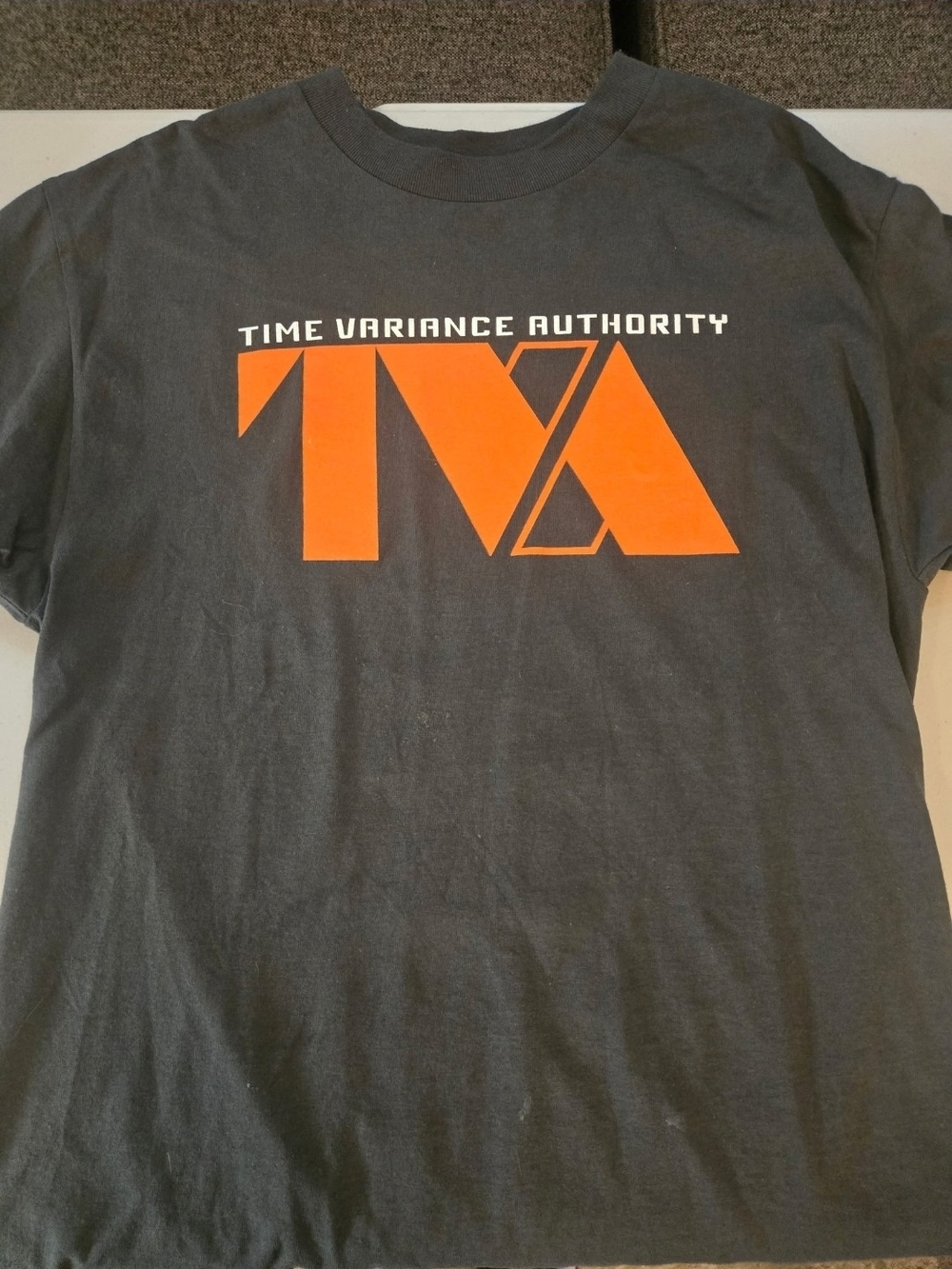 Hot Topic Loki Time Variance Authority TVA Grey Tee Shirt Size Unisex Medium